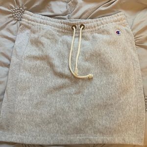 Champion soft skirt.